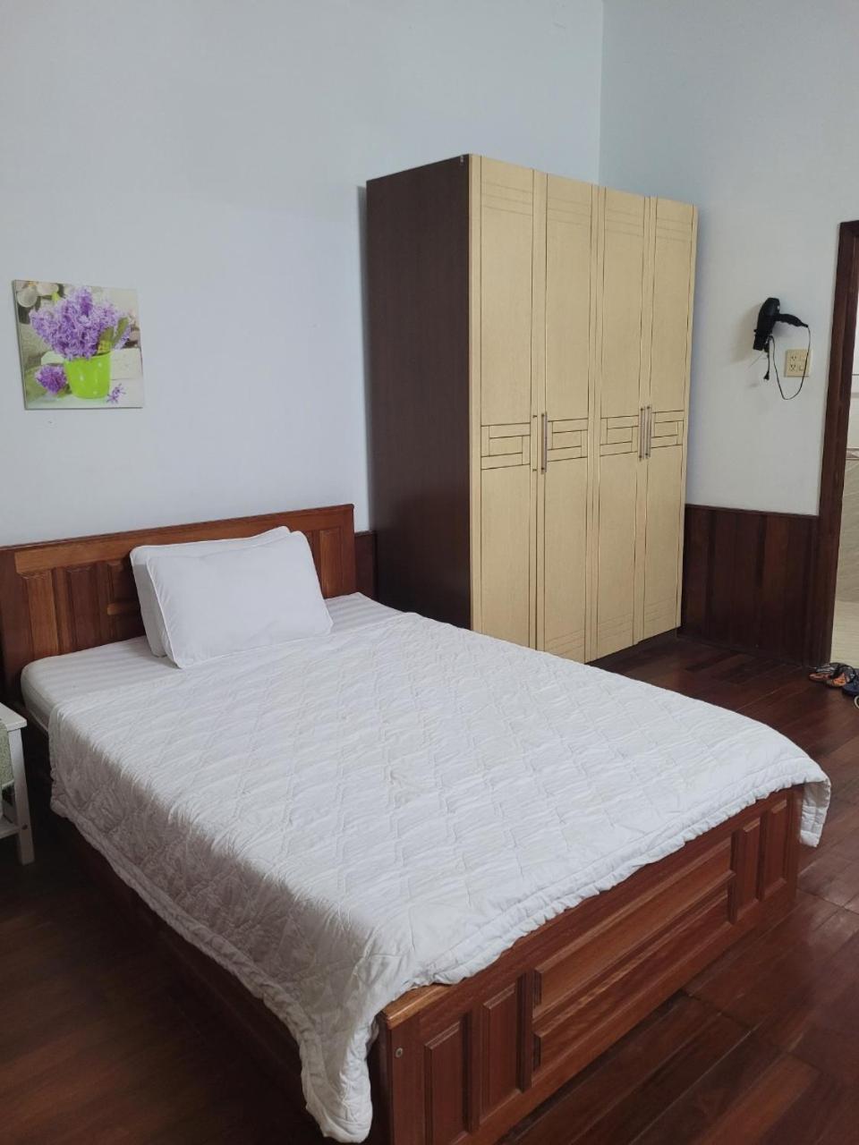 Hostel Ngoc Lien Туїхоа Екстер'єр фото